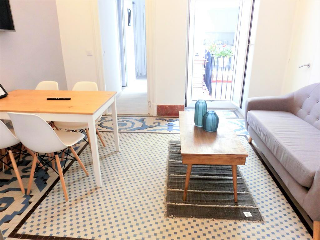 Total Valencia Vintage Apartment Room photo